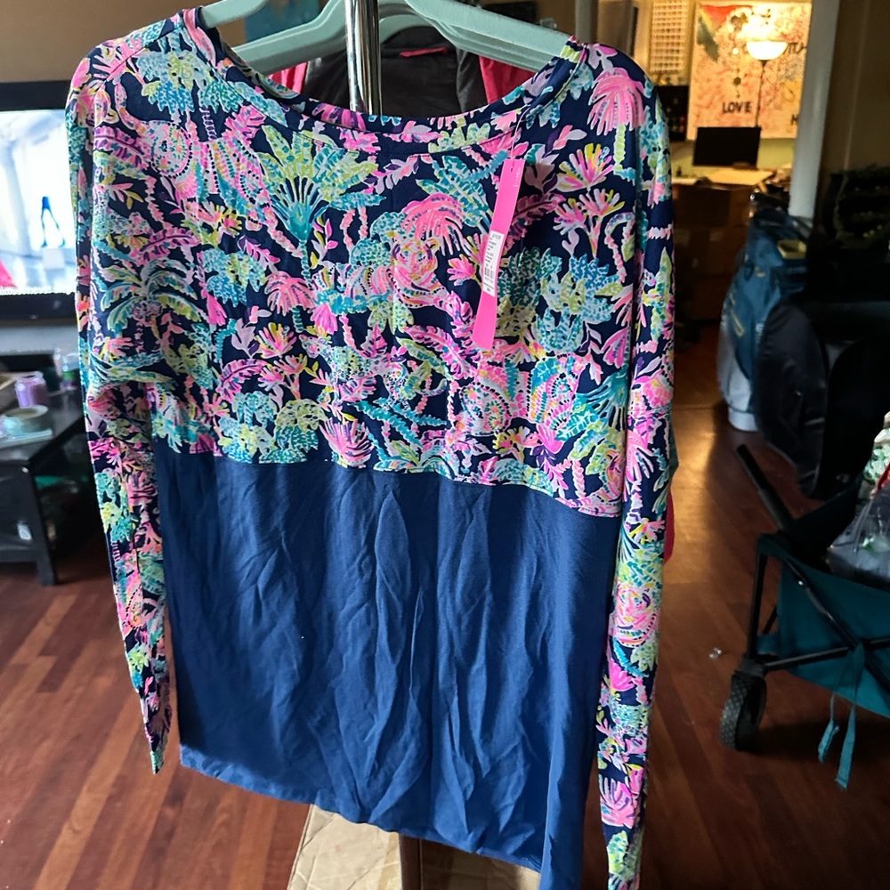 Lilly Pulitzer Vibrant Pink and Navy Top